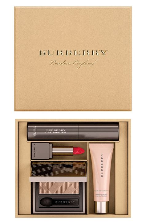 burberry beauty box festive|Burberry Cosmetics Festive Beauty Box .